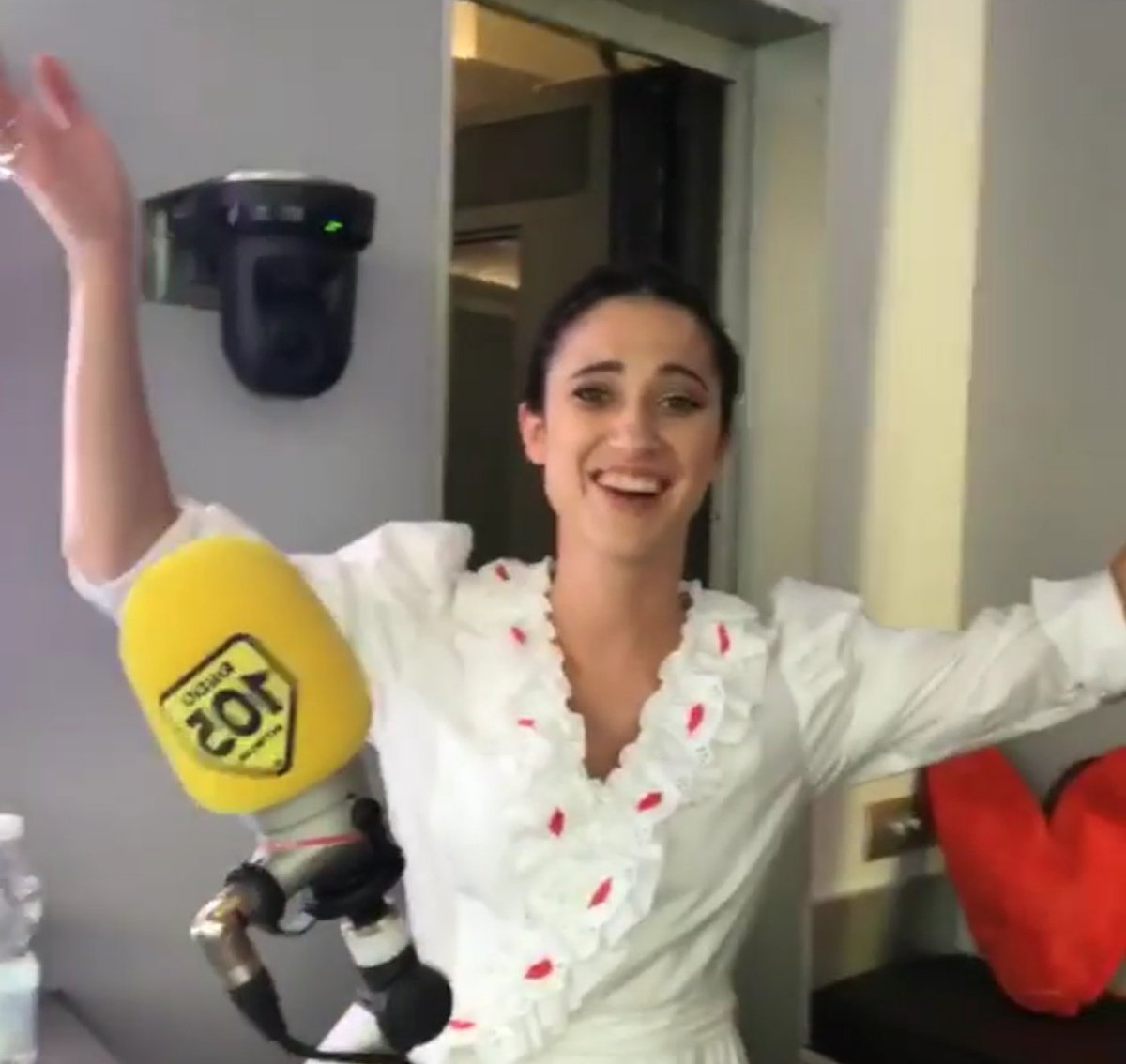 archive_lc's tweet photo. “MI PIACE LA COMELLO” 

#LodoARadio105 #AMeMiPiaceLodo https://t.co/DesECducvN