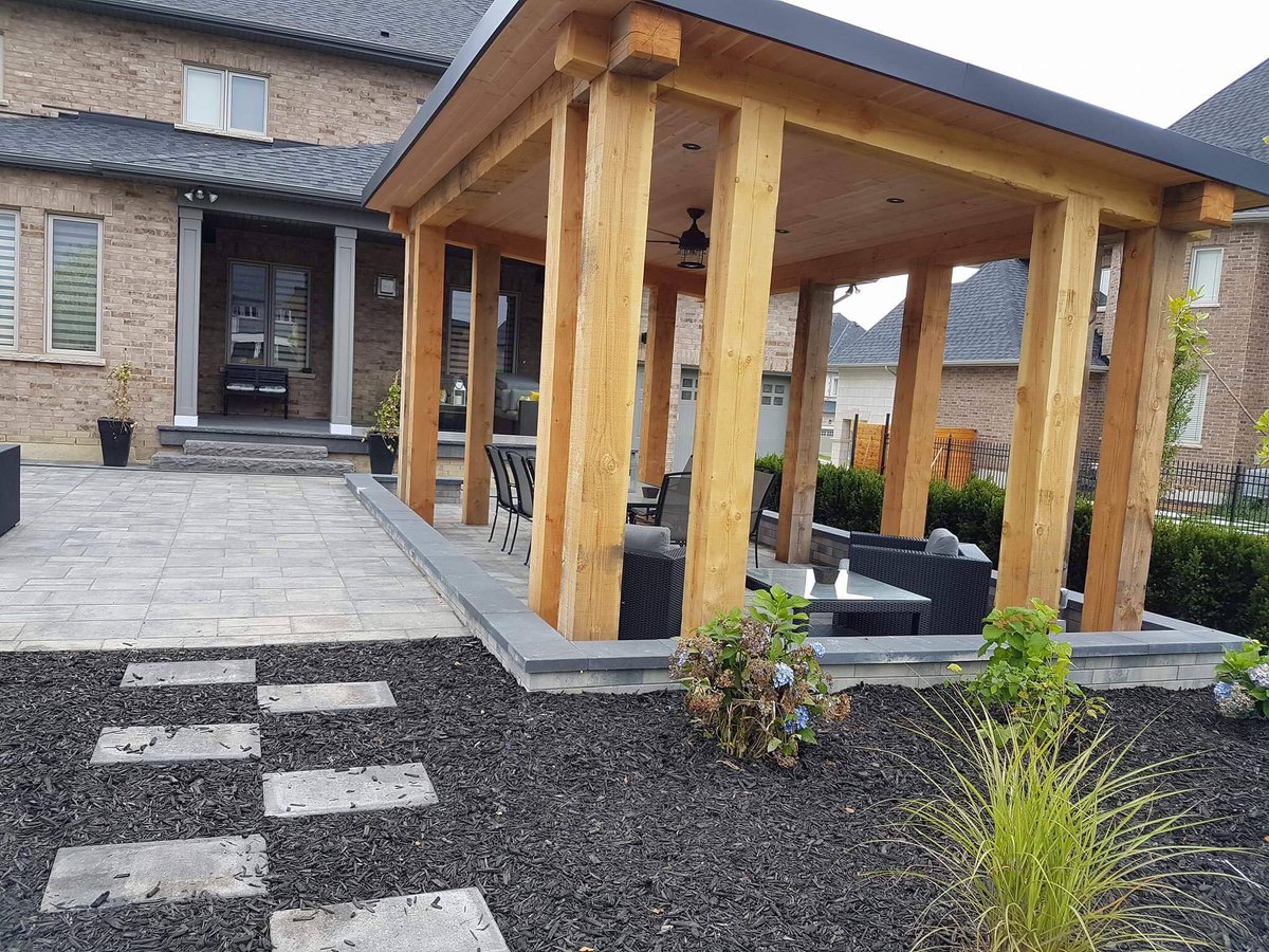 Just finished building this stunning sunken pergola in Nobleton.  Customers are thrilled and I am proud :) "Your dream it, we build it" For a quote contact us at 416-896-0038