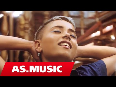 Jessica14644163's tweet image. Alban skenderaj - lea official video 4k cic.ovh/index.php?id=3… #Alban #skenderaj #lea #official #video #k