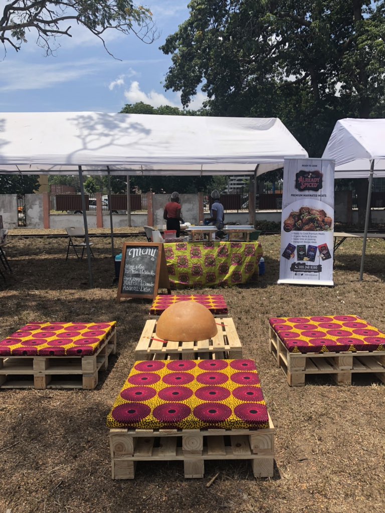 AlreadySpiced's tweet photo. The best food stand at the @gfsghana #ggfs2018 with the best of chicken wings and Domedo😄🙌🏾 https://t.co/6bkEcY9Kyn