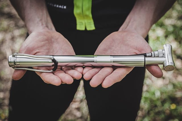 ProBikeTool's tweet photo. Our mini floor pump is small in your hands, but with a mini footpeg and extra long barrel, the pumping power is awesome! No tyres too fat for this little guy.
.
#probiketool
.
 #bikeporn #fromwhereiride #ridemorebikes #cyclingculture #cycletours #instacy… https://t.co/PsKT2sAgp2 https://t.co/Qhnn1o2yGw