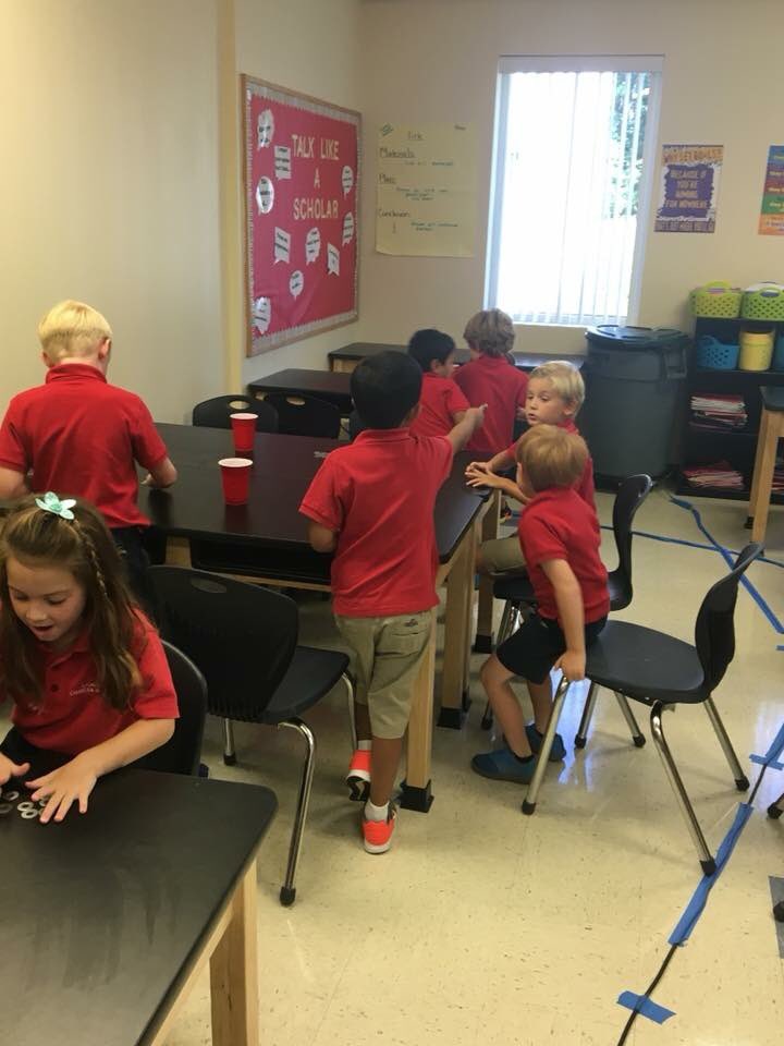 LangtreeCharter's tweet image. Mrs Mitchells 1st grade exploring with pushes and pulls #sciencelabRULES

#langtreecharter
#teamcarolinas