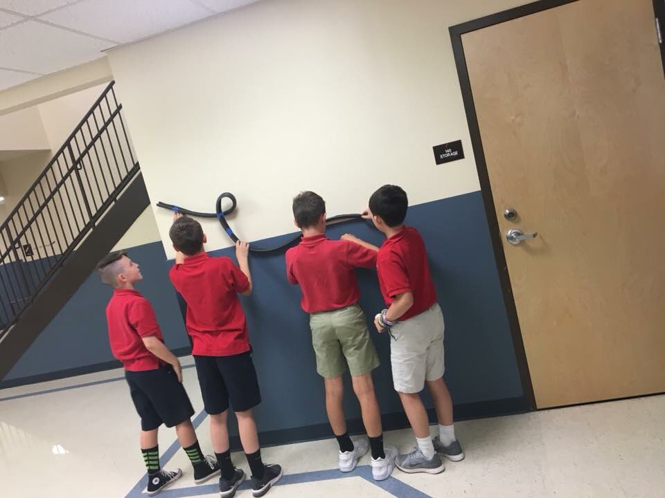 LangtreeCharter's tweet image. 5th grade Force and Motion wrap up!! Marble roller coasters 

#sciencelabRULES
#langtreecharter