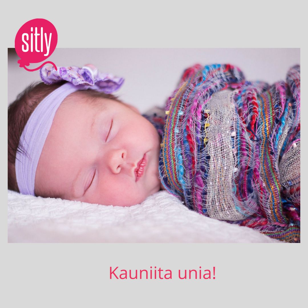 Jos #vauva nukkuu hyvin, jaksavat tuoreet #vanhemmat yleensä itsekin tavallista paremmin huolehtia uudesta perheenjäsenestä. Huonosti nukkuvan vauvan vanhemmat uupuvat helposti. Jos koet #uupumisenmerkkeja, hae ajoissa #lastenhoitoapua! Jokainen #vanhempi on #omanajan arvoinen!