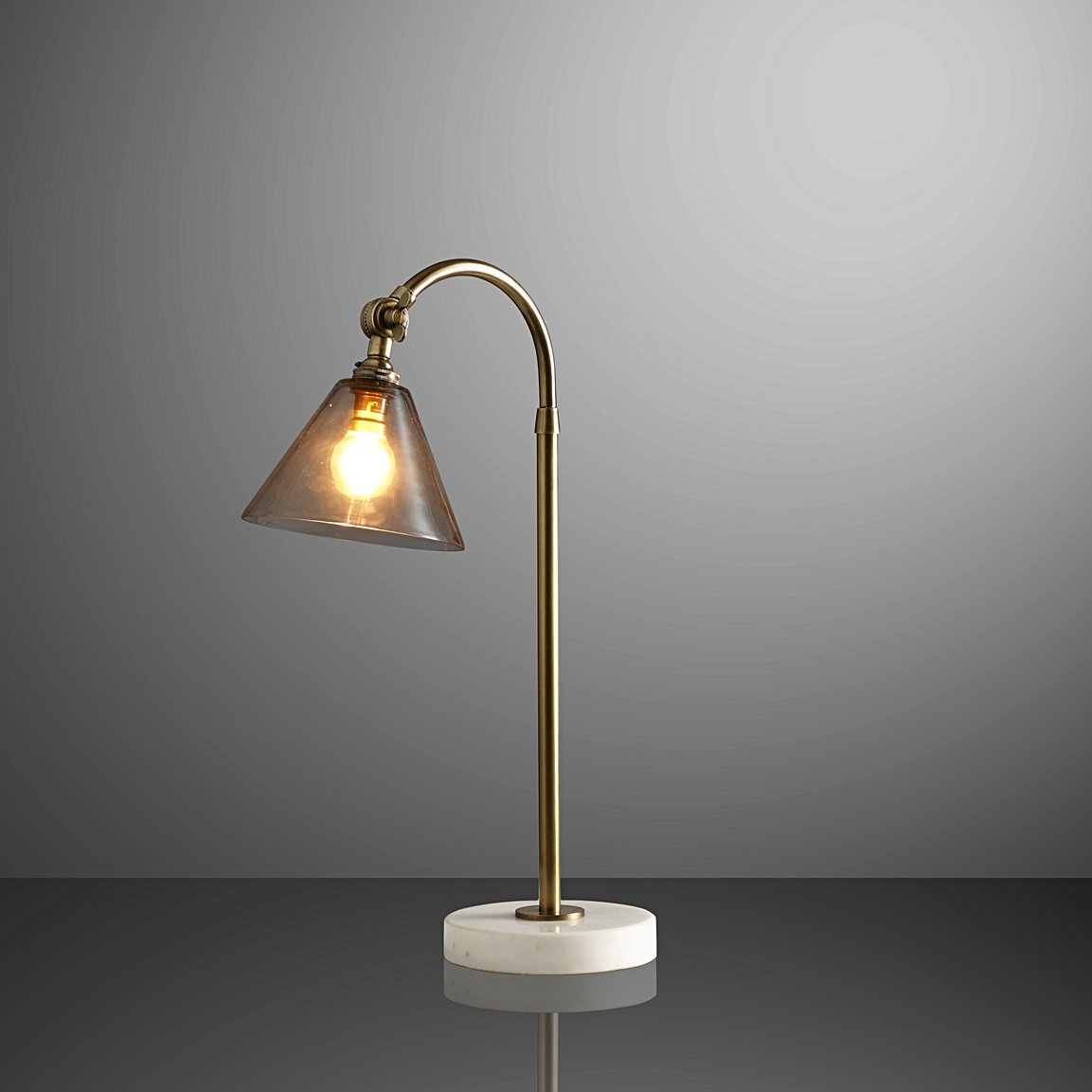 pooky desk lamp