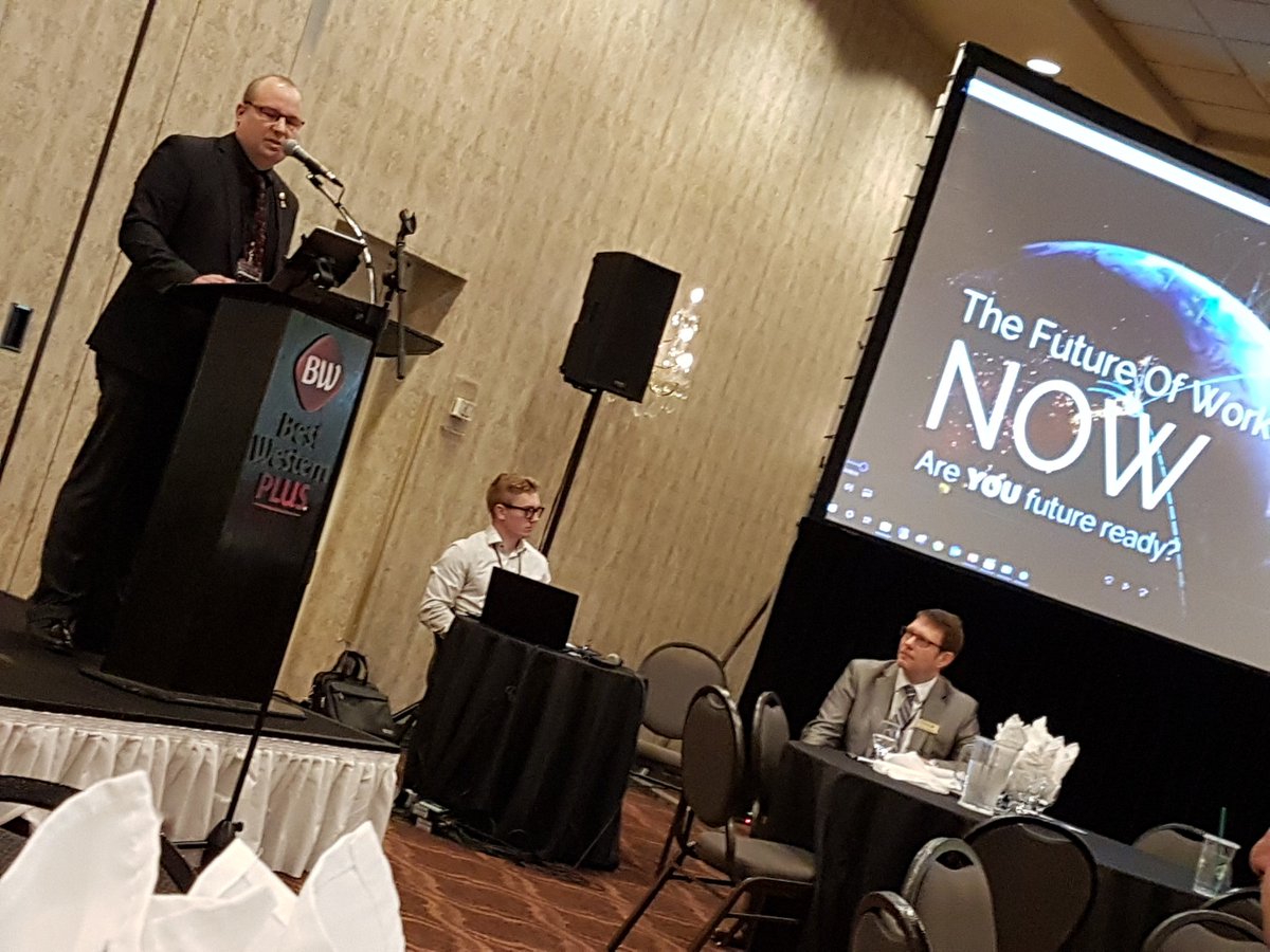 RickRake's tweet image. Opening #fvtechforum with informational film. #missionbc