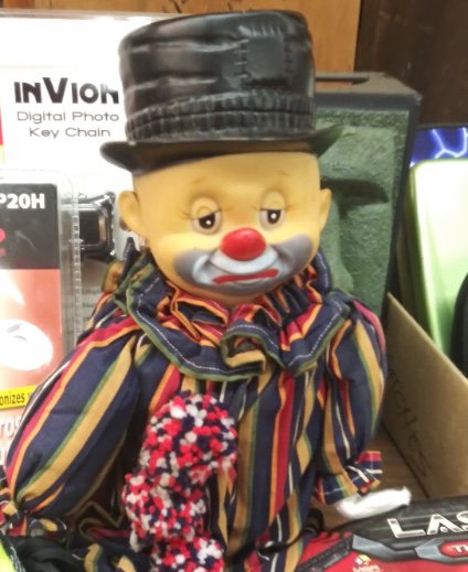 EasyTransitions's tweet photo. Thursday Auction: Antique &amp; Vintage Collectibles Galore! - https://t.co/OMAXi9cAjG https://t.co/dVTBhvpetI