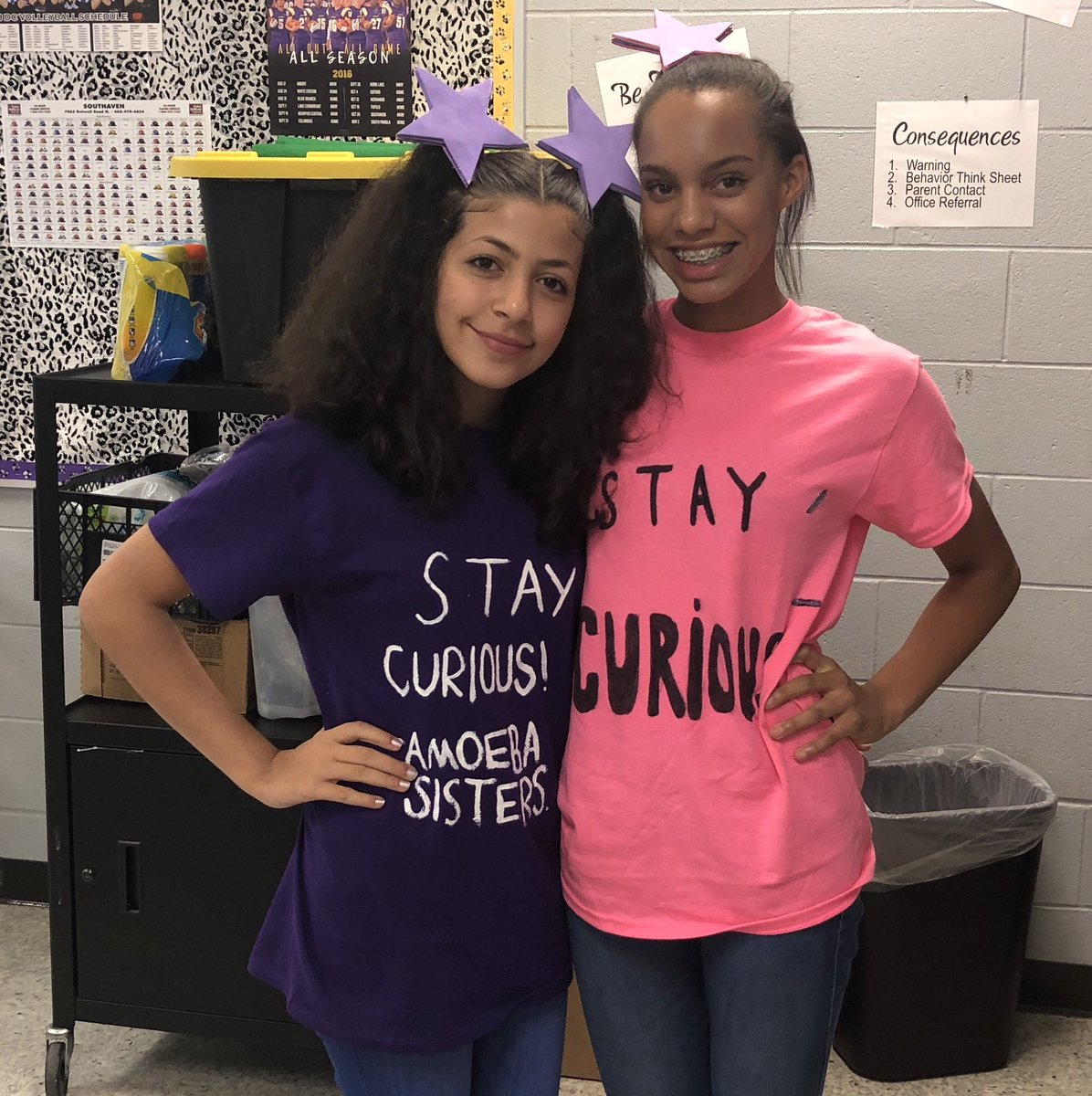 Tania_Studer's tweet photo. DCHS’s version of the @AmoebaSisters #DCHoco18 #TwinDay #StayCurious #TotheGoogle @dchsjaguars https://t.co/3LH5Ga8k5O