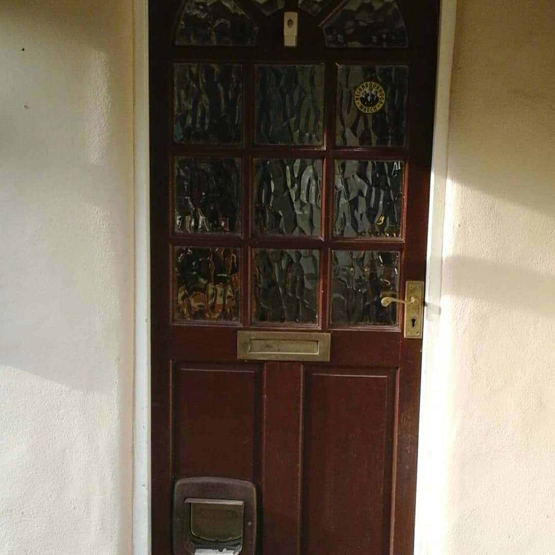 Fusion_Windows's tweet image. A replacement rear door, half glazed in a rosewood effect