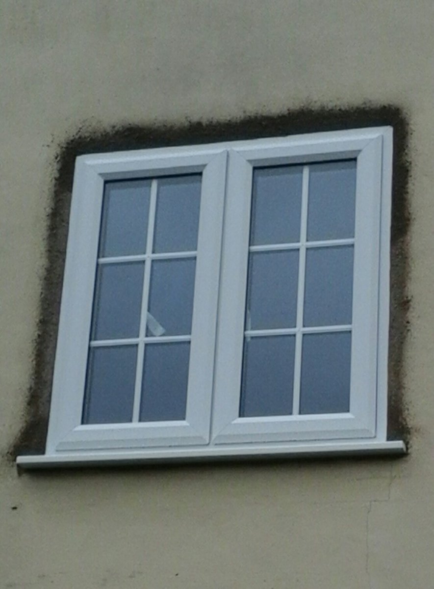 Fusion_Windows's tweet image. A balance casement with Georgian bars