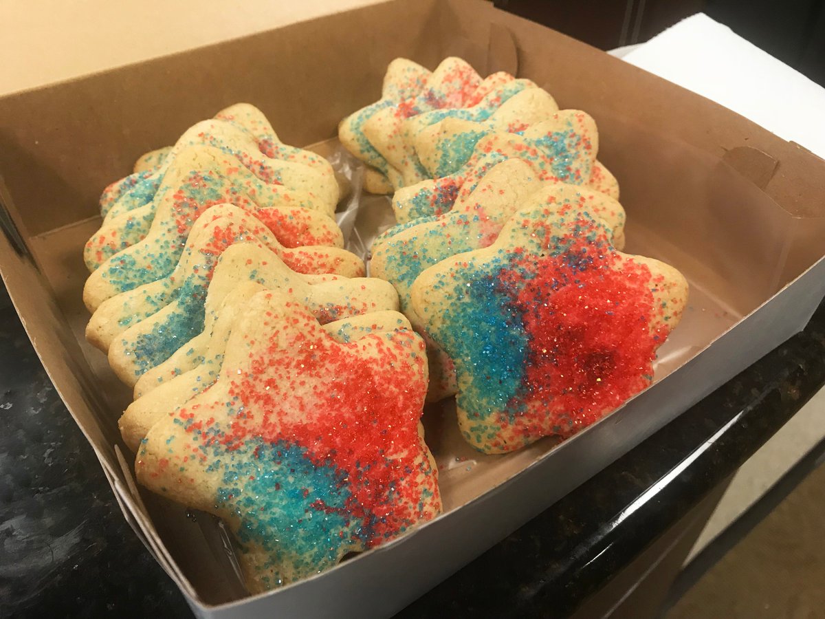 KlingerInsGroup's tweet photo. We were pleased to welcome Jody from @StateAuto to our office today! Jody provided #training to our Commercial Lines CSRs. Thanks for stopping by, Jody, and thank you for the delicious #cookies!!
#Education #Insurance #StateAuto #CustomerService https://t.co/Fo57xXZMrF