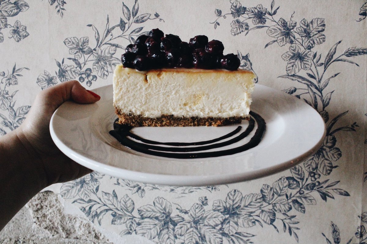 The Copper Hen (CopperHenCakery) Twitter