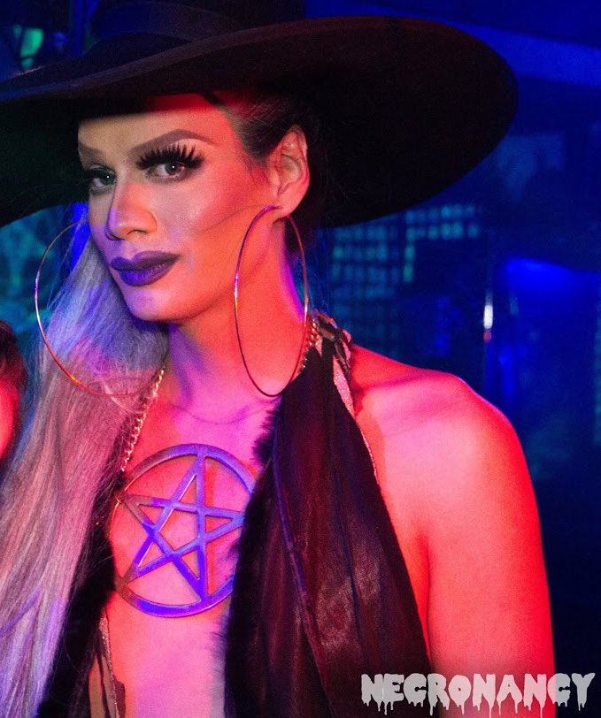 rajaasmiling's tweet image. Witchy woman