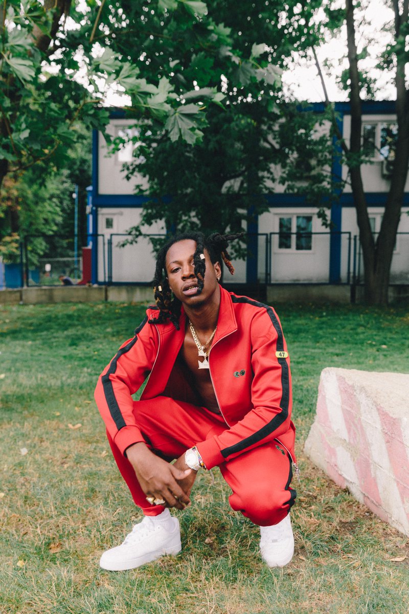 PROERA's tweet image. New Pe Progress Tracksuits are available right now at shop.theproera.com!

#ThreadThursday