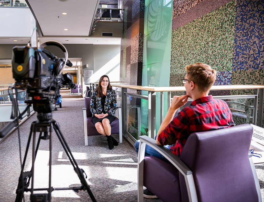 Behind the Scenes - learning about multiple myeloma with Dr. Emily Rimmer
.
.
.
.
#winnipeghospital #cancercare #interviews #shawtvwinnipeg #cancercaremanitoba #exchangedistrict #tourismwinnipeg #winnipeglife #winnipegstyle  #prairies #prairielife #winnipeg #theforks