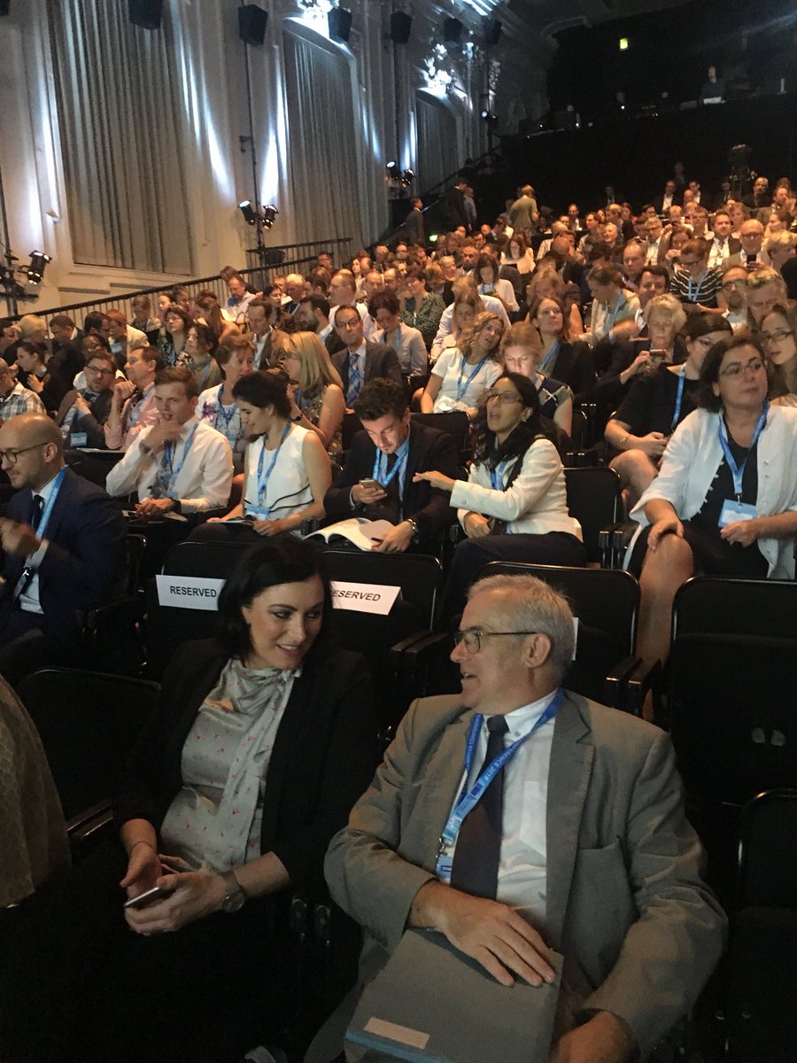MichelDANTIN's tweet photo. J’ai eu ce matin l’honneur de tenir les propos d’ouverture de la conférence européenne sur l’eau  #EUWater2018 à #Vienne aux côtés de Madame la Ministre @ElliKoestinger! 

Ce fut l’occasion d’évoquer la #directiveEauPotable avec la Présidence #autrichienne du Conseil. @PPE_FR https://t.co/9tYigJ71qu