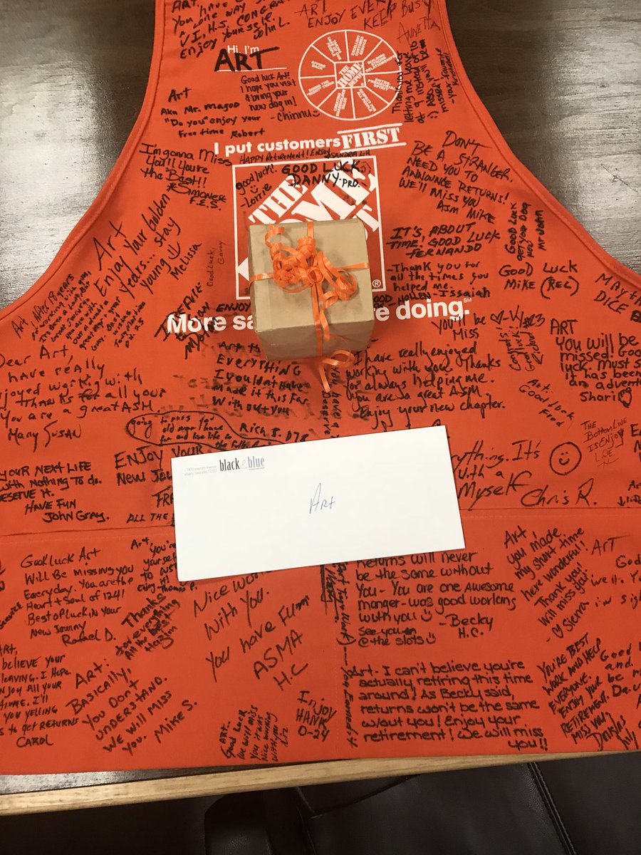 johnjgray5's tweet photo. Art 1241 SASM 20 yrs of service retiring.. Your Home Depot family wish you nothing but success in your next life. https://t.co/CxWCe5qU2D