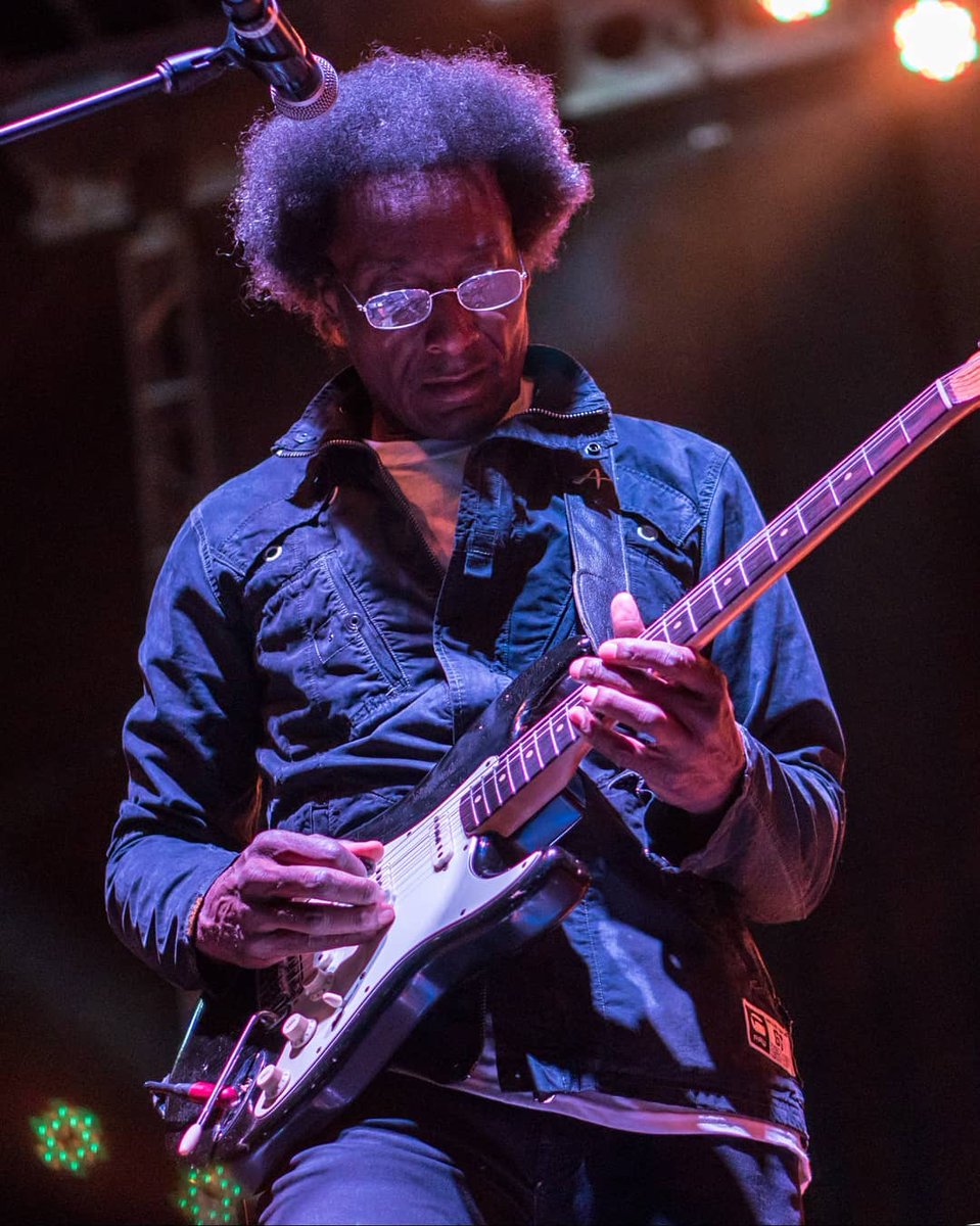 OGWailers's tweet photo. Repost: #TheOriginalWailers on stage at Dry Diggings Festival for the first day on labor day weekend 2018.
๐ถ๐ต๐ค๐๐ผ
Photo By : #ChristopherGreer of #PitlineMedia ๐ถ๐ต๐ค๐๐ผ
โ โ โ โ โ โ โ โ โ
#DryDiggings2018 https://t.co/3ZTW62fgss
