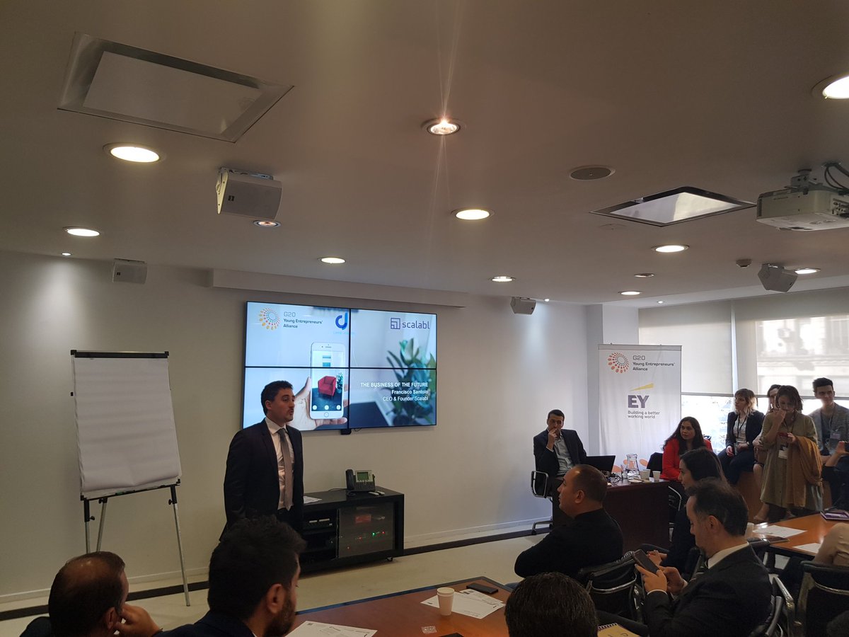 SebasOseroff's tweet photo. Best Break out session of #G20YEA at @EY_Argentina. Businesses of the  Future! #EY #Scalabl #BetterWorkingWorld https://t.co/4vnyMMzcyR