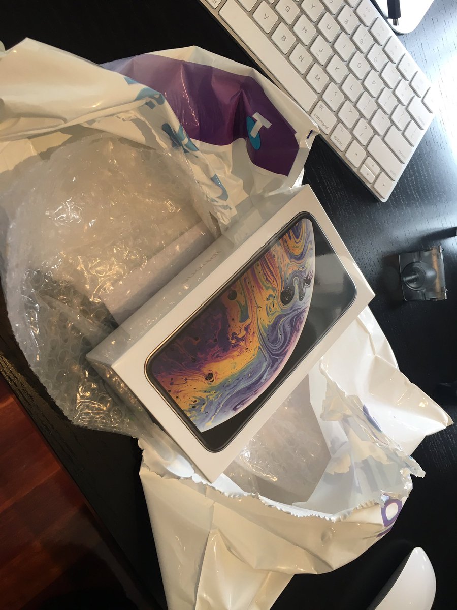 Tonight the news will be filled with people waiting in line to get a new #iPhoneXs . Just order it online and get it delivered first thing in the morning, easy