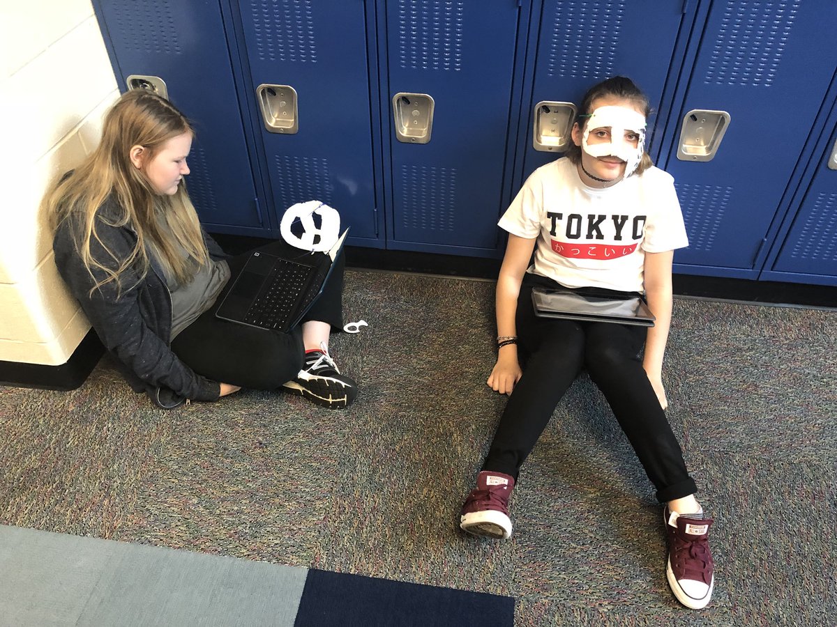 mrschmidt_gvsms's tweet photo. Preparing for tomorrow’s text scene #2 performances!!! Up, up and away with our superheroes!!! #gvsms #gvsmstheater https://t.co/MOrroeugFI