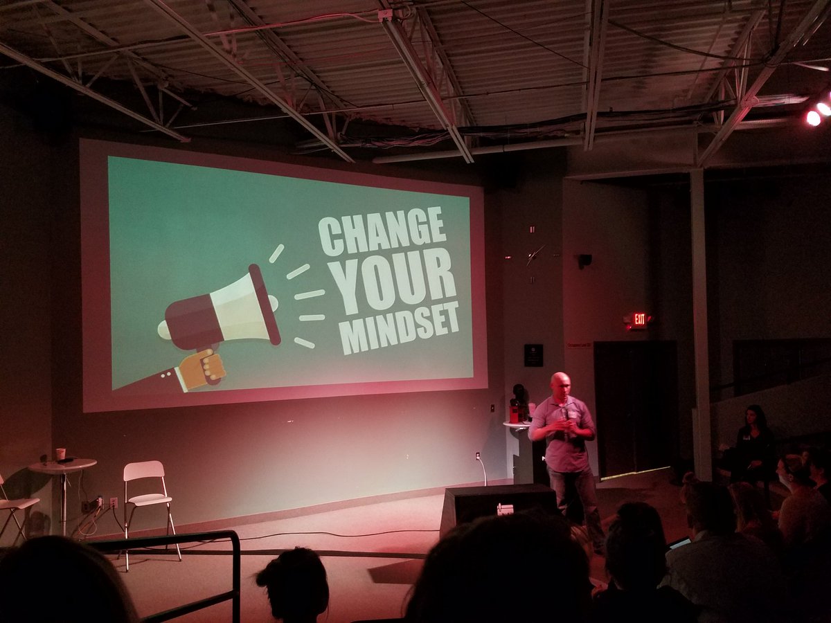 acciosearch's tweet image. "The best sourcers have a *great* relationship with their hiring managers."  #sourcingtruth from @MrTalentSourcer who has trained thousands at recruitercentral.io #SourceConTC #sourcecon #MNrec #Recruiting