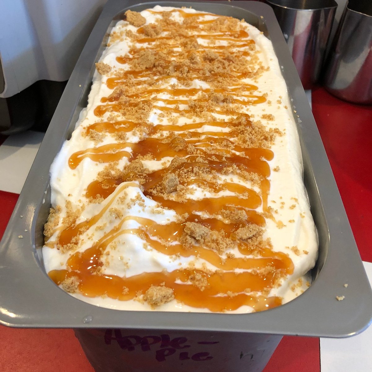 SwtScoops's tweet photo. It's apple season, so we have feshly made Caramel Apple Pie gelato. Another great Fall flavor in the case this week at Sweet Scoops in Warrenton.
#gelato #warrentonsweetscoops #oregoncoast https://t.co/dwUeWuzjnK