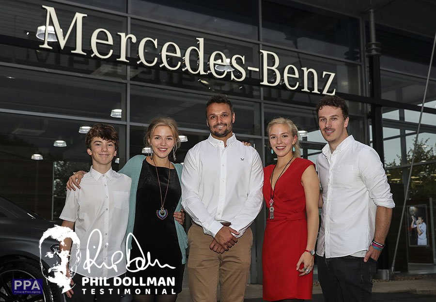 ppauk's tweet photo. Totally blow away by these guys @KindredSpiritSW @DollysYear launch @mbsw @SimonCowell These guys had @TheXFactor for us.  😇👩‍🎤🎤 https://t.co/FlrQJscF43