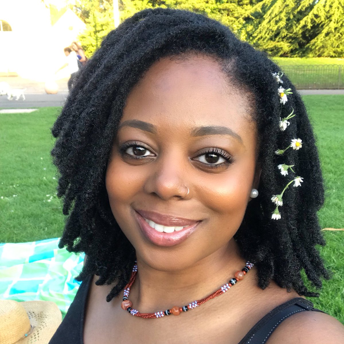 sistersoko's tweet photo. #tbt to sunnier times in London ☀️ Did a test run with the nose piercing. What do you guys think? #issafake #ThrowbackThursday https://t.co/gEPUG5P5IL