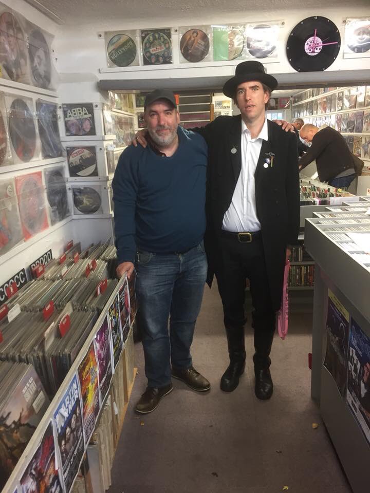 Grey n Pink Records (@greynpinkrecord) on Twitter photo Great to see John Murry in the shop after his excellent gig at Telford's Warehouse this week... <a href="/johnmurry/">John Murry</a> <a href="/RC_Promotions/">Roman Candle</a> <a href="/Telfords/">Telfords Warehouse</a> Great to see John Murry in the shop after his excellent gig at Telford's Warehouse this week... <a href="/johnmurry/">John Murry</a> <a href="/RC_Promotions/">Roman Candle</a> <a href="/Telfords/">Telfords Warehouse</a>