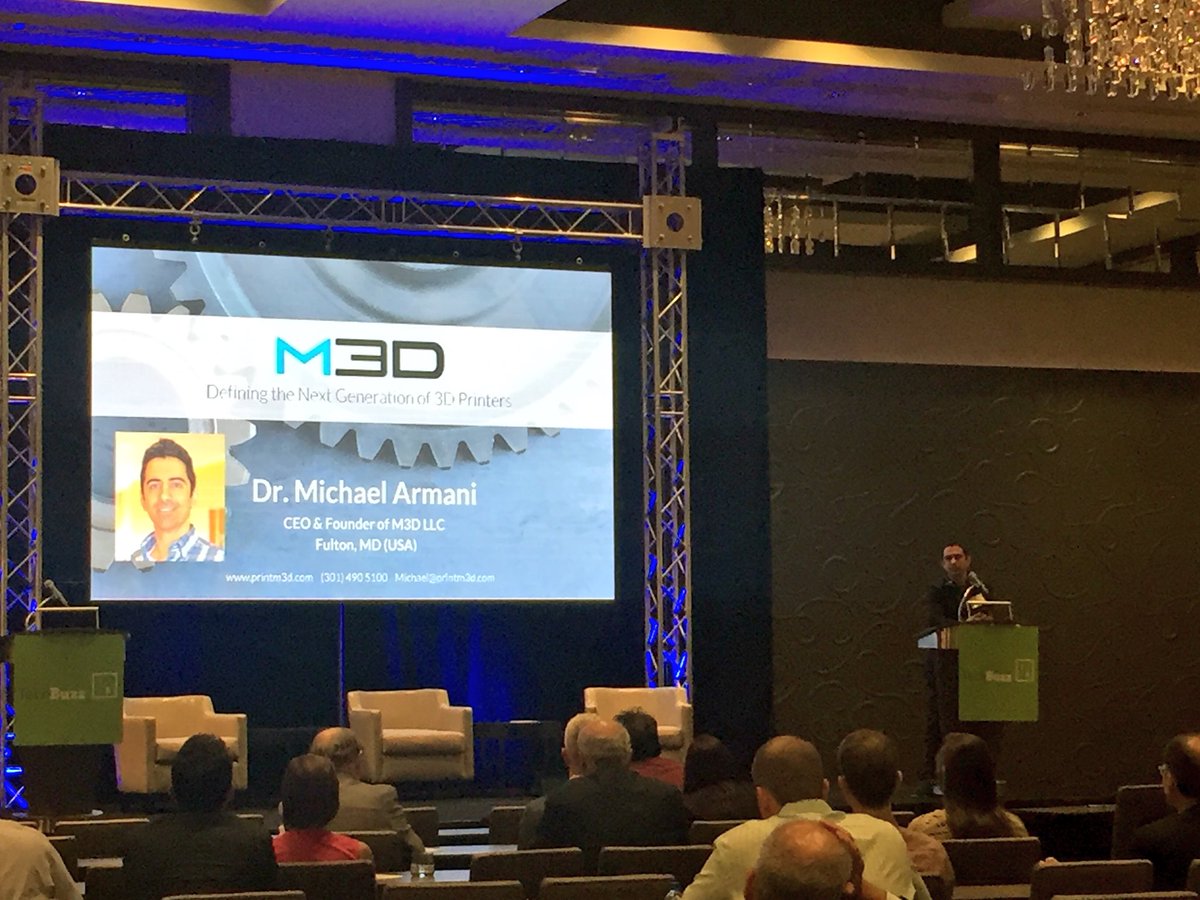 ClarkSchool's tweet photo. Michael Armani, CEO of @m3dllc, a product of the @startup_shell and ClarkSchool alum presents at #TechBUZZ2018! https://t.co/yQczjOFOVT
