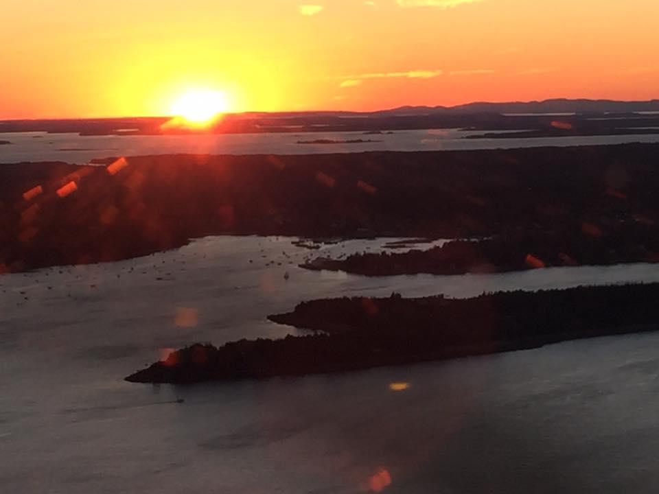 AcadiaScenic's tweet photo. Have you seen the sunset from the air? Book your sunset flight today! 
https://t.co/C6CNCyqqJY

#ScenicflightsofAcadia #VisitMaine #VisitBarHarbor #AcadiaNationalPark https://t.co/aW2dzDlbq9