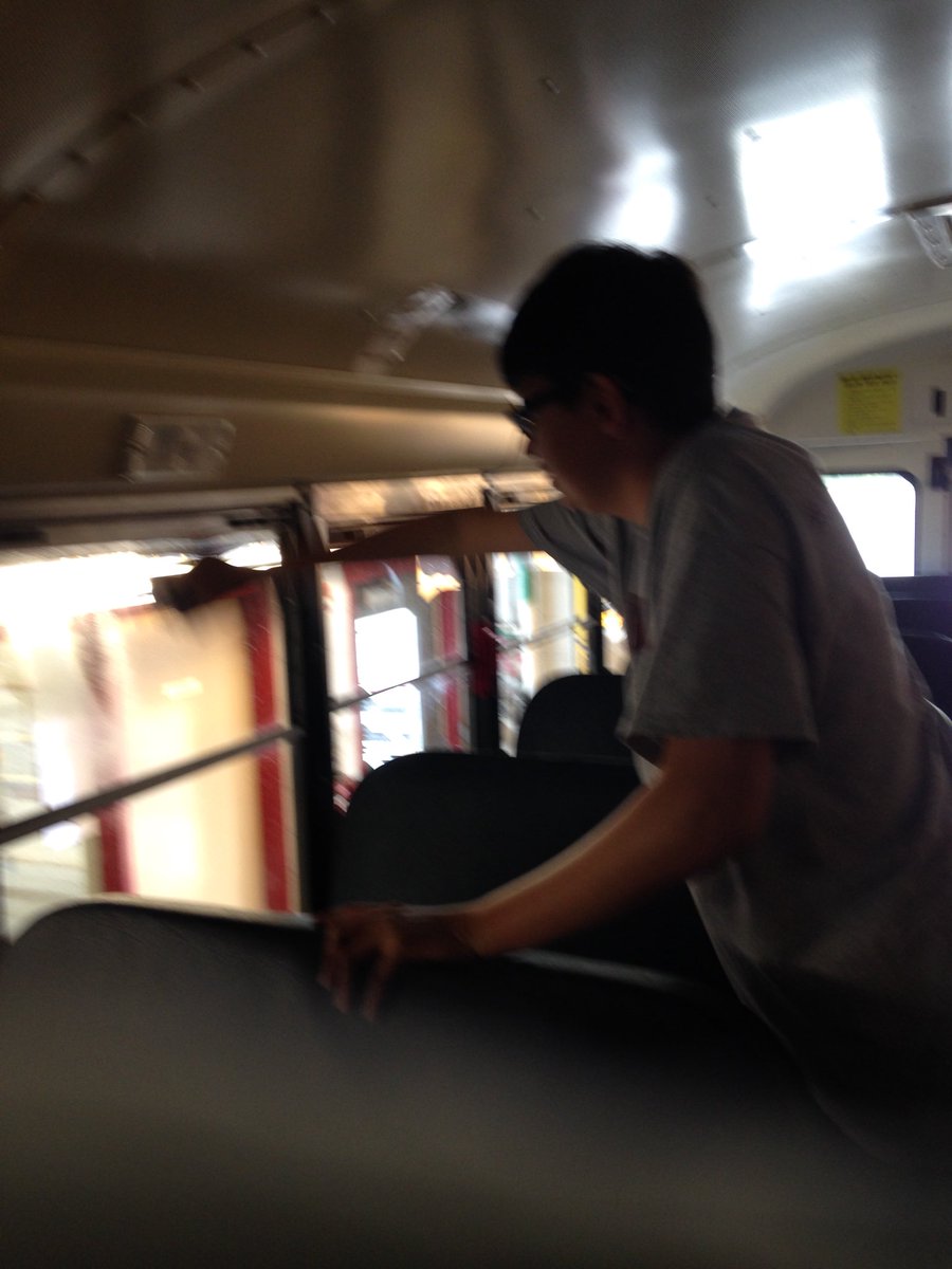 Love our partnership with <a href="/NewarkTransport/">NewarkTransportation</a> to collaborate and get students off campus during their vocational time to make a difference!  #ChoosejoyNCSD