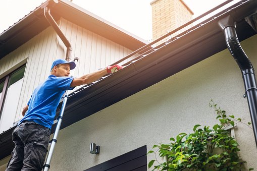 With storms brewing from B.C. to Quebec, be sure to check for these important things around the house. They could save you thousands of dollars and a headache: ow.ly/5jlK30lUhVm #ONstorm #BCstorm #ABstorm #QCstorm