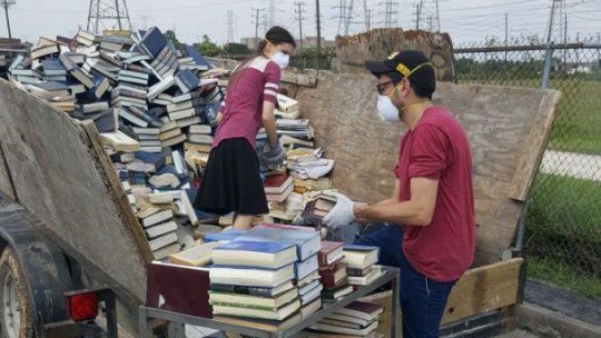 Thanks to generous donors, ALA is sending computers, books and other relief to libraries in the Caribbean affected by #HurricaneMaria. 20 libraries so far! Want to help us do more? Donate to our Disaster Relief Fund: ec.ala.org/donate/projects
#LibrariesTransform #LibrariesStrong