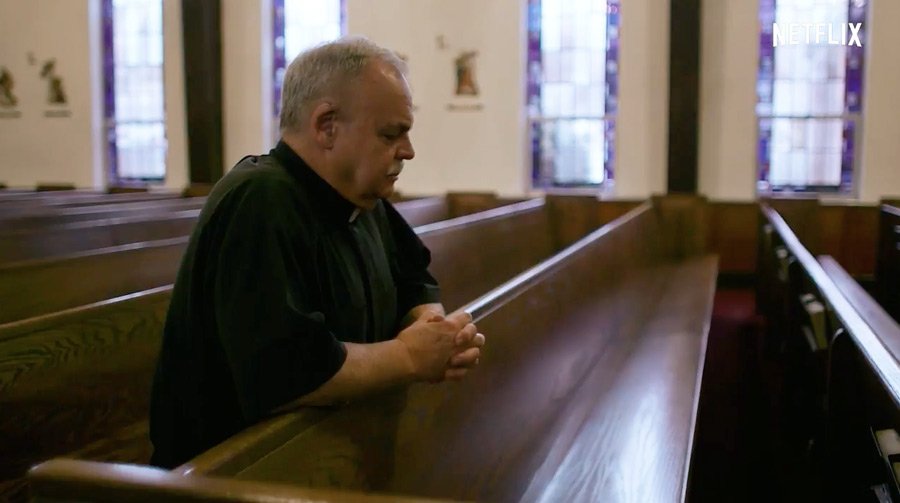 firstshowing's tweet photo. Trailer for 'Lessons From A School Shooting: Notes From Dunblane' Doc https://t.co/Bdo6OocKnw #docs #NotesFromDunblane @Netflix https://t.co/N2JcaxJypg