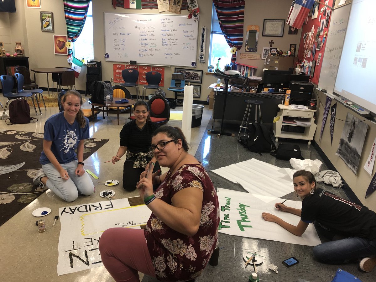 HOMECOMING WEEK!!! September 24-28th! StuCo working on signs! #dressupdays #getyouroutfitstogether