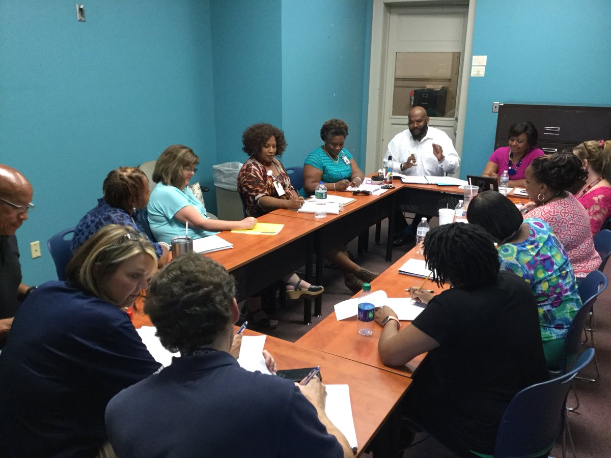 Meeting of the minds with student support. Moving forward with essential brainstorming to address improving  behavior of ALL students #MPSMovingForward  <a href="/SquadSped/">Montgomery Public Schools SPED SQUAD</a> <a href="/DegaSuper/">SuperDega</a>