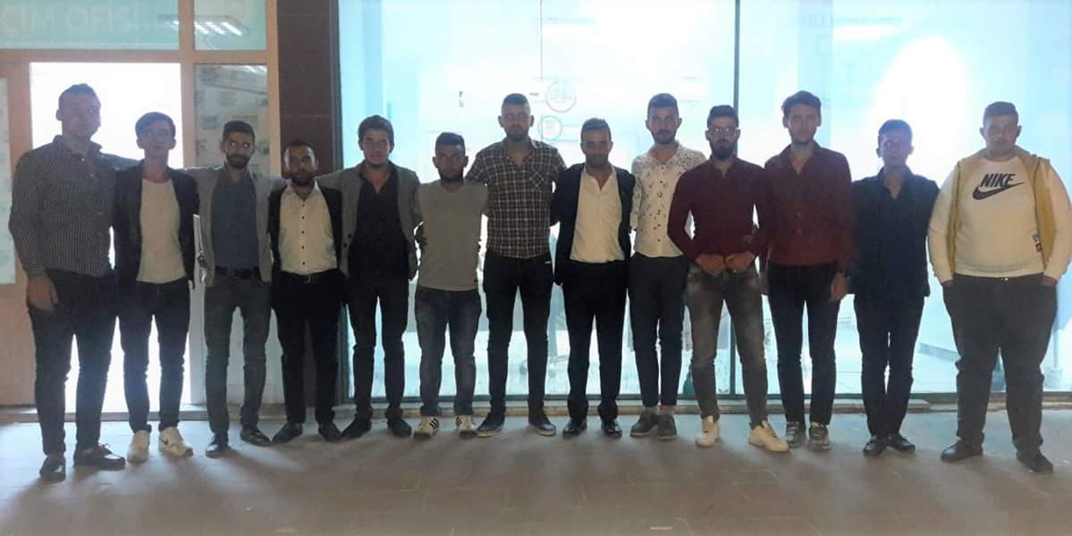 Şentepe Temsilciliğimizde avcılar mahallesi gençlik kolları komisyon toplantımızı icra ettik....
#EmanetiGeriAlacağız
#Hedef191Gün @akyenimahallee <a href="/alperinceoz/">Süleyman Alper İNCEÖZ 🇹🇷</a> <a href="/hakanhanozcan/">Hakan Han ÖZCAN 🇹🇷</a> <a href="/mustafatuna0606/">Prof. Dr. Mustafa Tuna</a> <a href="/erdoganyurtoglu/">Erdoğan Yurtoğlu</a> <a href="/fatihmataraci/">Fatih Mataracı</a>