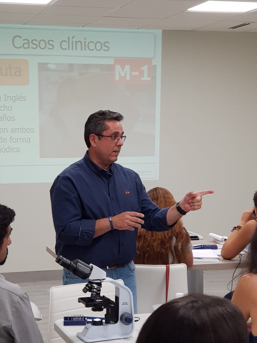 mascoderm_cv's tweet photo. Hoy en Cáceres para impartir un taller de citología cutánea y auricular. #ecuphar #mascoderm #mascotas_cv #juanfranvet https://t.co/yYu8aMOnPv