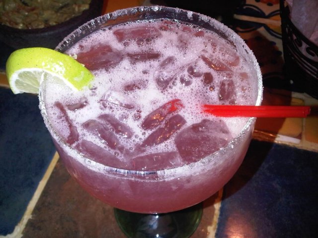 josescambridge's tweet photo. Searching for our reflection in a margarita glass. https://t.co/72csbxH2xf