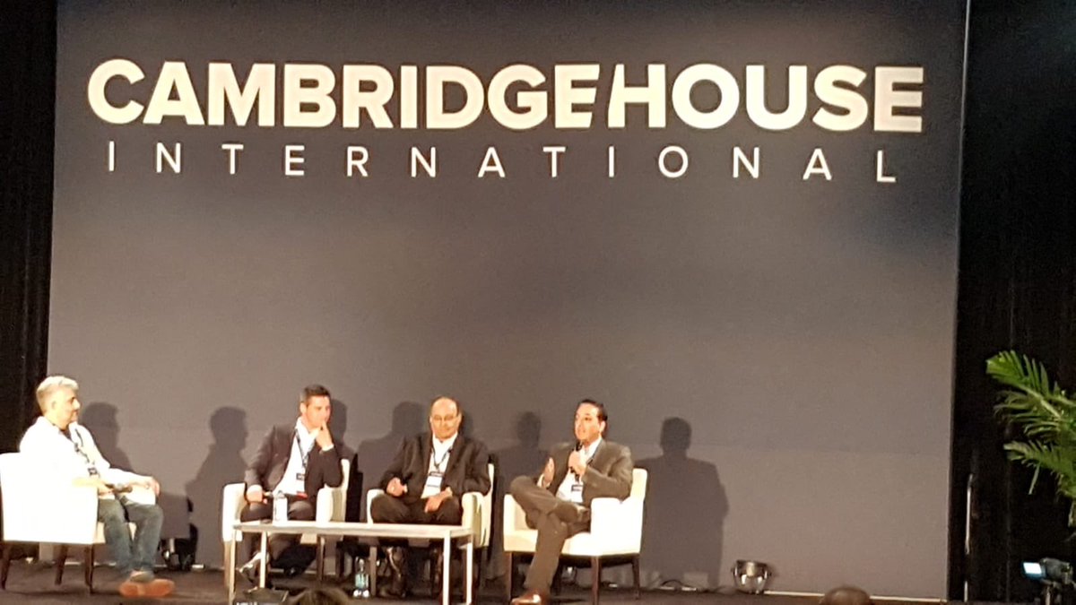 RecycLiCo's tweet photo. Larry Reaugh on the panel for Energy Storage and Technology with @equitydotguru at the Extraordinary Futures Conference #XF2018 #EquityGuru $AMY $AMYZF https://t.co/rzIGcfjo6l