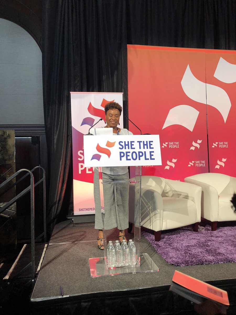 cecivelasquez_'s tweet photo. Being in the same beautiful space w/500 powerful Women of Color is exhilarating! Empowered and energized! #SheThePeople18 https://t.co/8kmqxY0Dfr