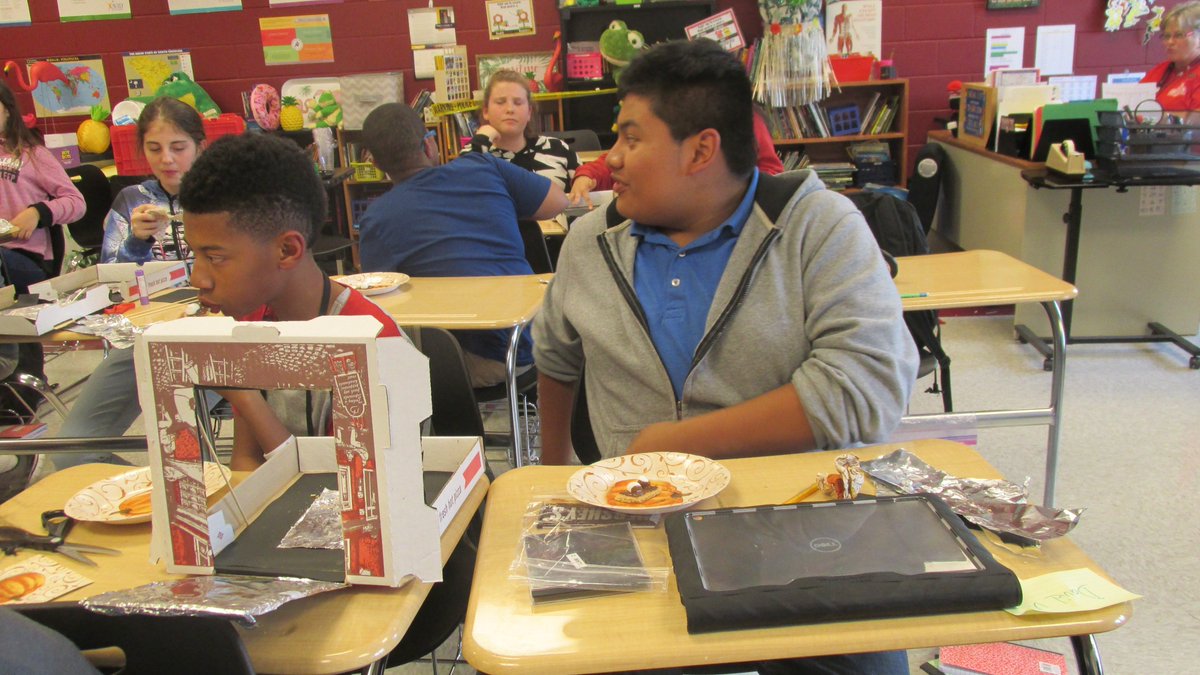 ms_smith416's tweet image. Students learned about solar energy by making their own solar oven out of pizza boxes and "cooking" s'mores. #RamsInspire  #rockyourschool #RAmiddle