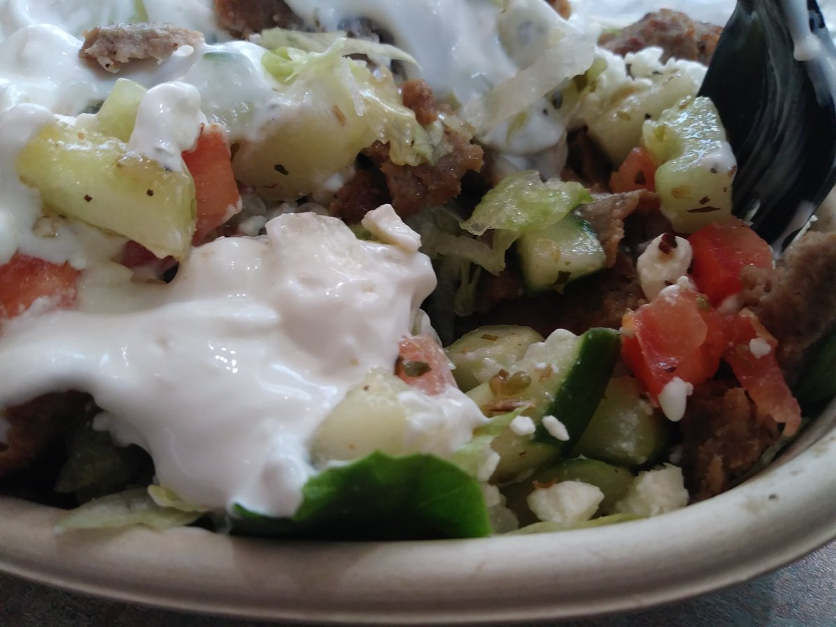 TweetBabe77's tweet image. Thank you @GreatWraps for the Greek bowl!! Delish!!