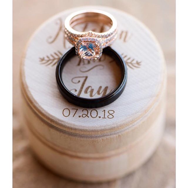 That ring tho 💍 .
.
.
.
.
#coloradoweddingphotographer #destinationweddingphotographer #denverweddingphotographer #destinationwedding #radlovestories #coloradowedding #dirtybootsandmessyhair #weddingphotography #weddingphotographer #loveandwildhearts… ift.tt/2QGRBkJ