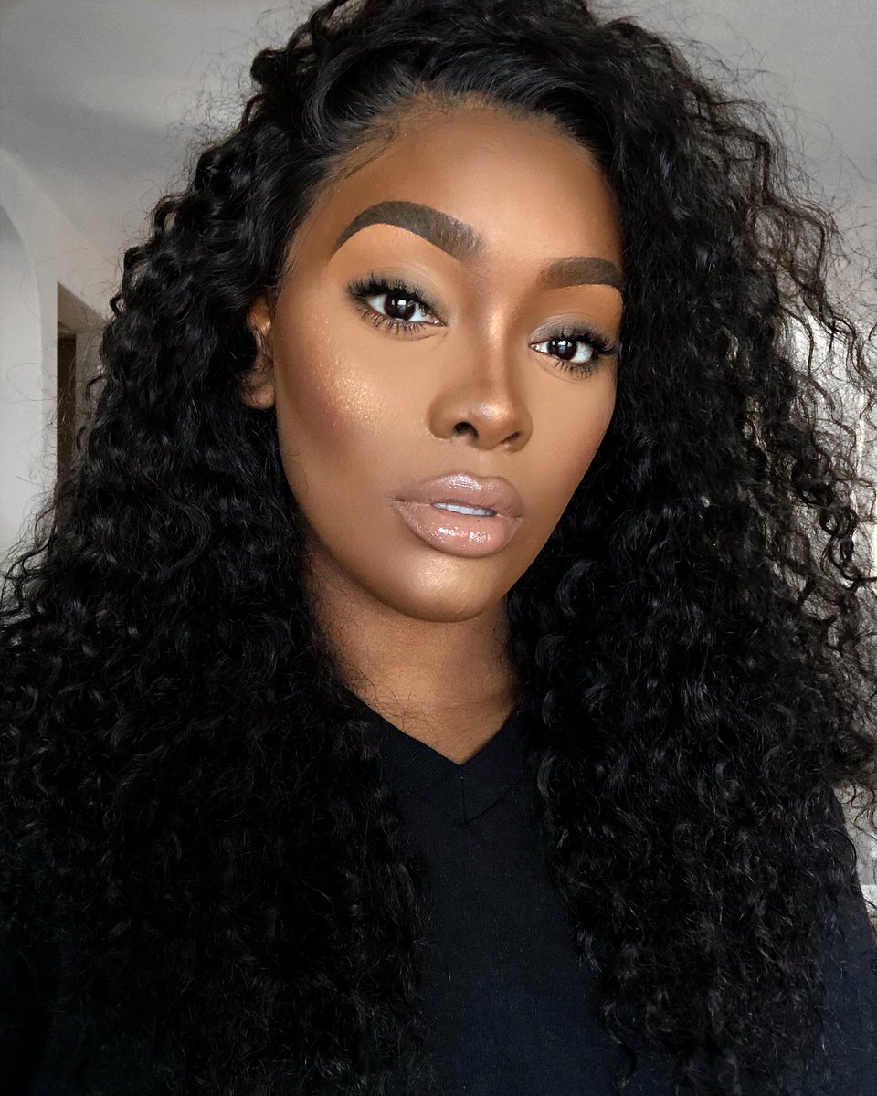 All I need it just skin ๐๐โค๏ธ
@ABHcosmetics @norvina1 dipbrow in ebony, & berry adore blush trio
@TooFaced super coverage concealer and spiced rum foundation