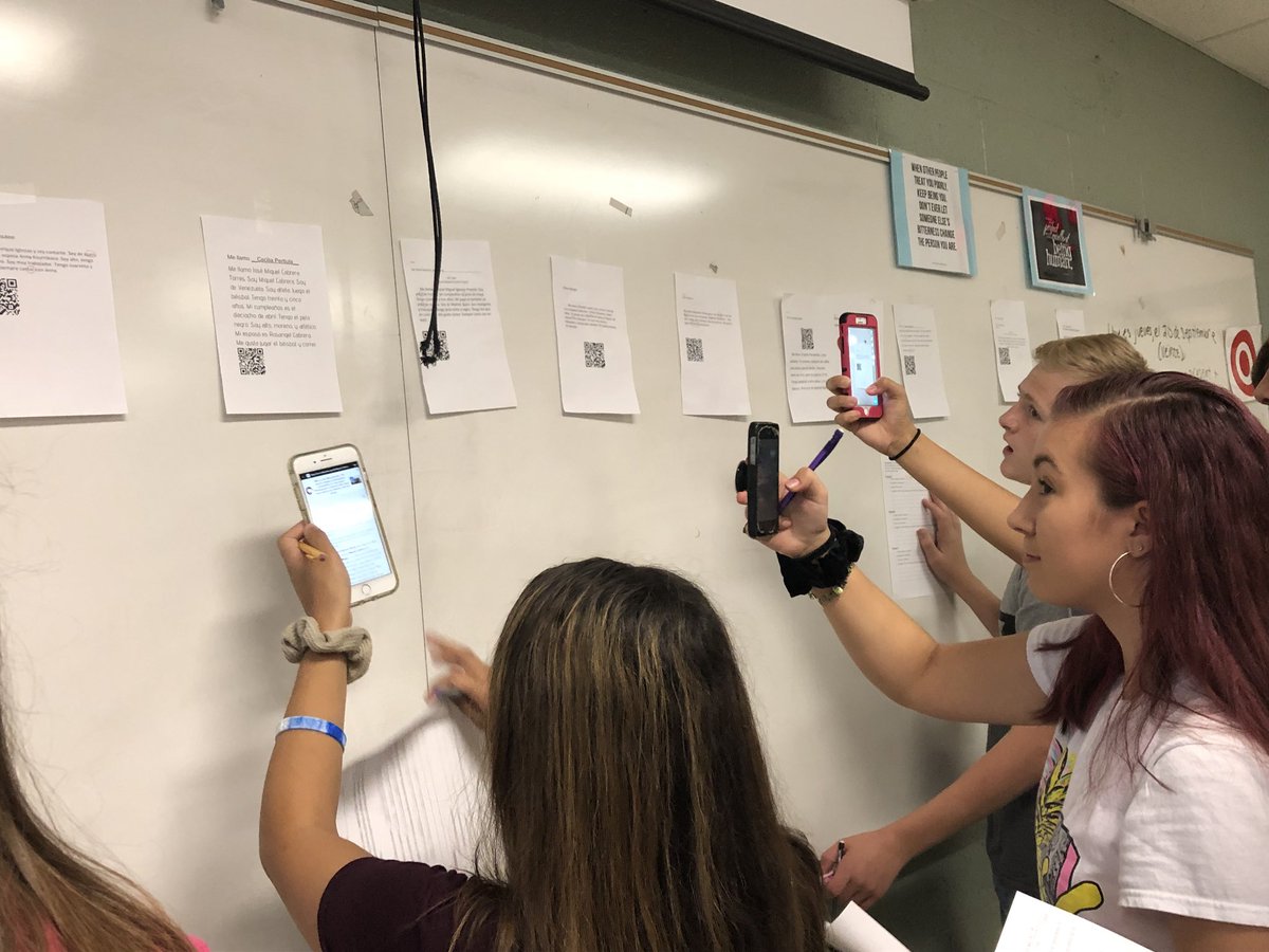 SraAndersonAPHS's tweet image. Learning from each other’s research on important Latino individuals and their impact on culture. #spanishclass #keepitinteresting