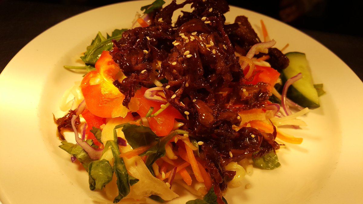 Guests are loving this new starter,Flying out the kitchen tonight 😊 #CrispyAsianBeefSalad <a href="/StMarysGatePI/">StMarysGatePI</a> <a href="/Matthewpickles9/">Matthew pickles</a> @LauraL_FnB <a href="/traceybish/">Tracey bishop</a>