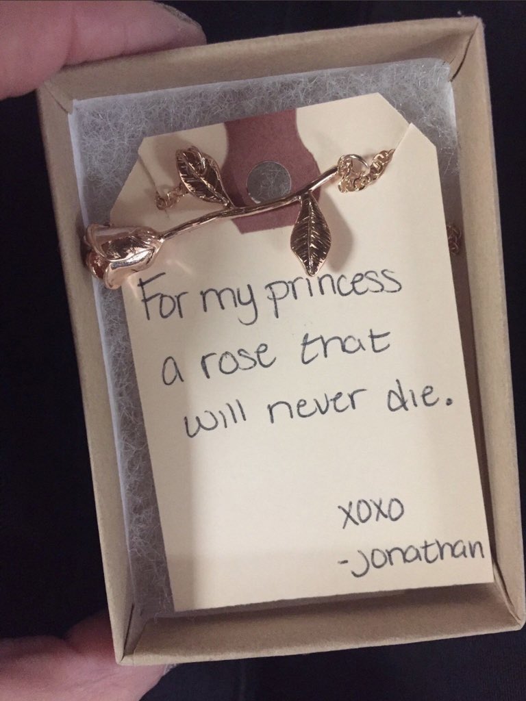 ForHersShop's tweet photo. If my boo gets me any of these I’ll never take em off😫😫 

Free domestic shipping! 

Shop : https://t.co/L9f5A0aLUV https://t.co/sHmFAZGFA7
